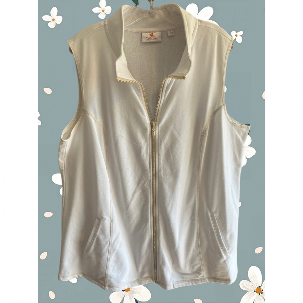 Quacker Factory ~ 1X White Vest Full Zip Bling Spring Summer